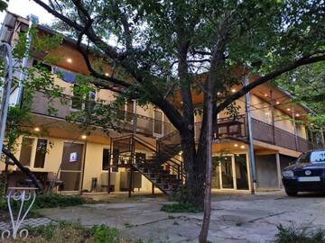 Фотографии Гостевой дом Guest House Bolnisi - Yellow Room г. Болниси (Грузия) №1 Фото Гостевой дом Guest House Bolnisi - Yellow Room г. Болниси 1